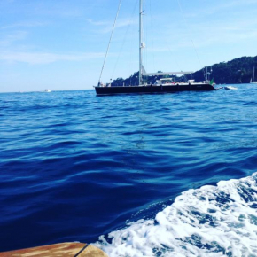 Bed & boat Suegno